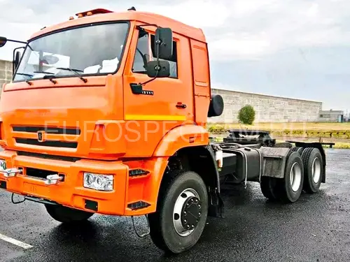 КАМАЗ 65111 седельный тягач