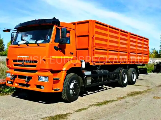 Зерновоз КАМАЗ 6520 "Мамонт"