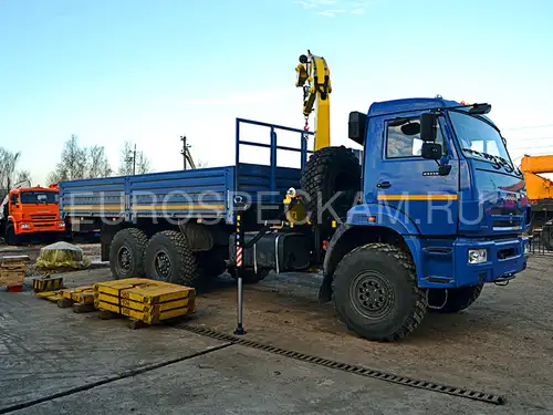 КАМАЗ 43118 бортовой с КМУ HYVA HB 150 E2 КАМАЗ 43118 бортовой с КМУ HYVA HB 150 E2