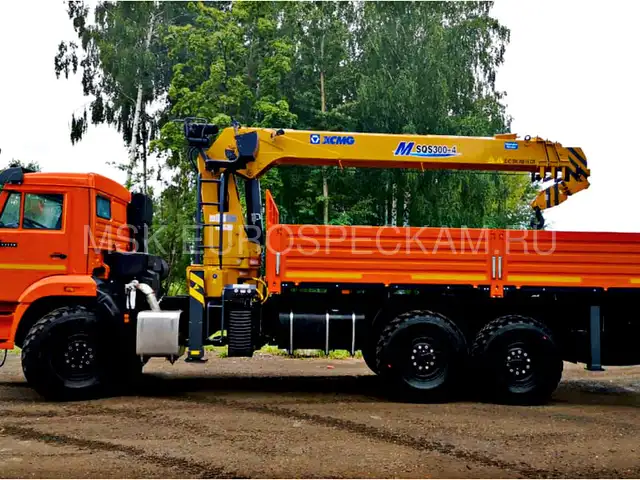 КАМАЗ 43118 бортовой с КМУ XCMG SQS300-4 КАМАЗ 43118 бортовой с КМУ XCMG SQS300-4