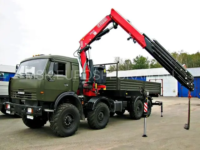 КАМАЗ 63501 бортовой с КМУ Fassi F245A.0.22